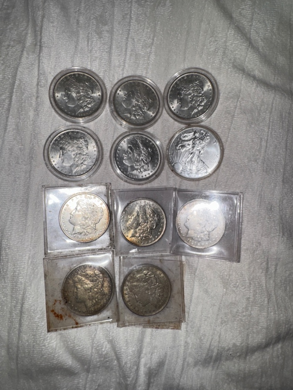Mixed Silver Morgan & Walking Liberty Coin Lot - Silver Tones - Picture 2 of 6